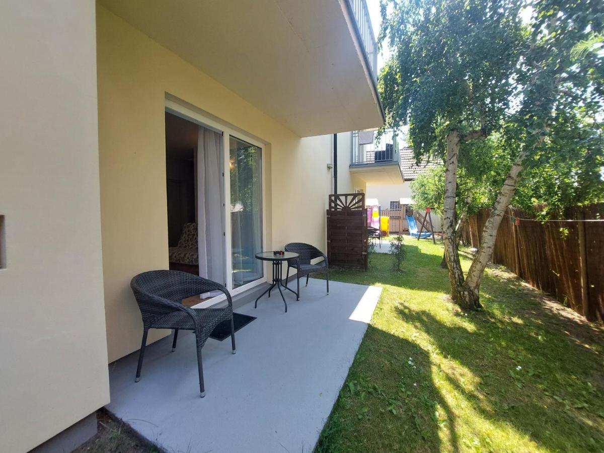 Bursztyn 2 Apartment Rewal Exterior foto