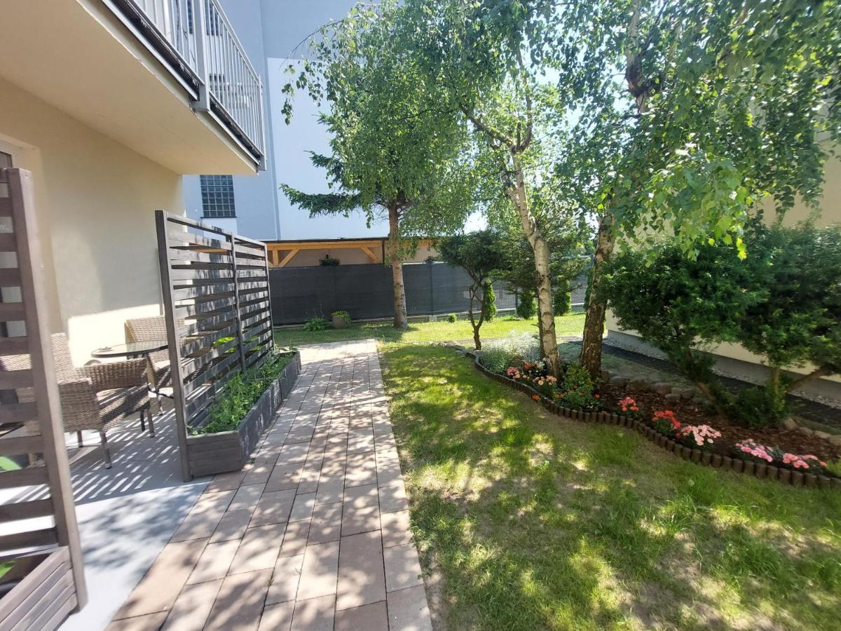 Bursztyn 2 Apartment Rewal Exterior foto